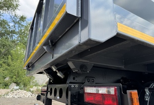 САМОСВАЛ JAC N120 (МРМ 12т ОБЪЁМ КУЗОВА 10 м³)